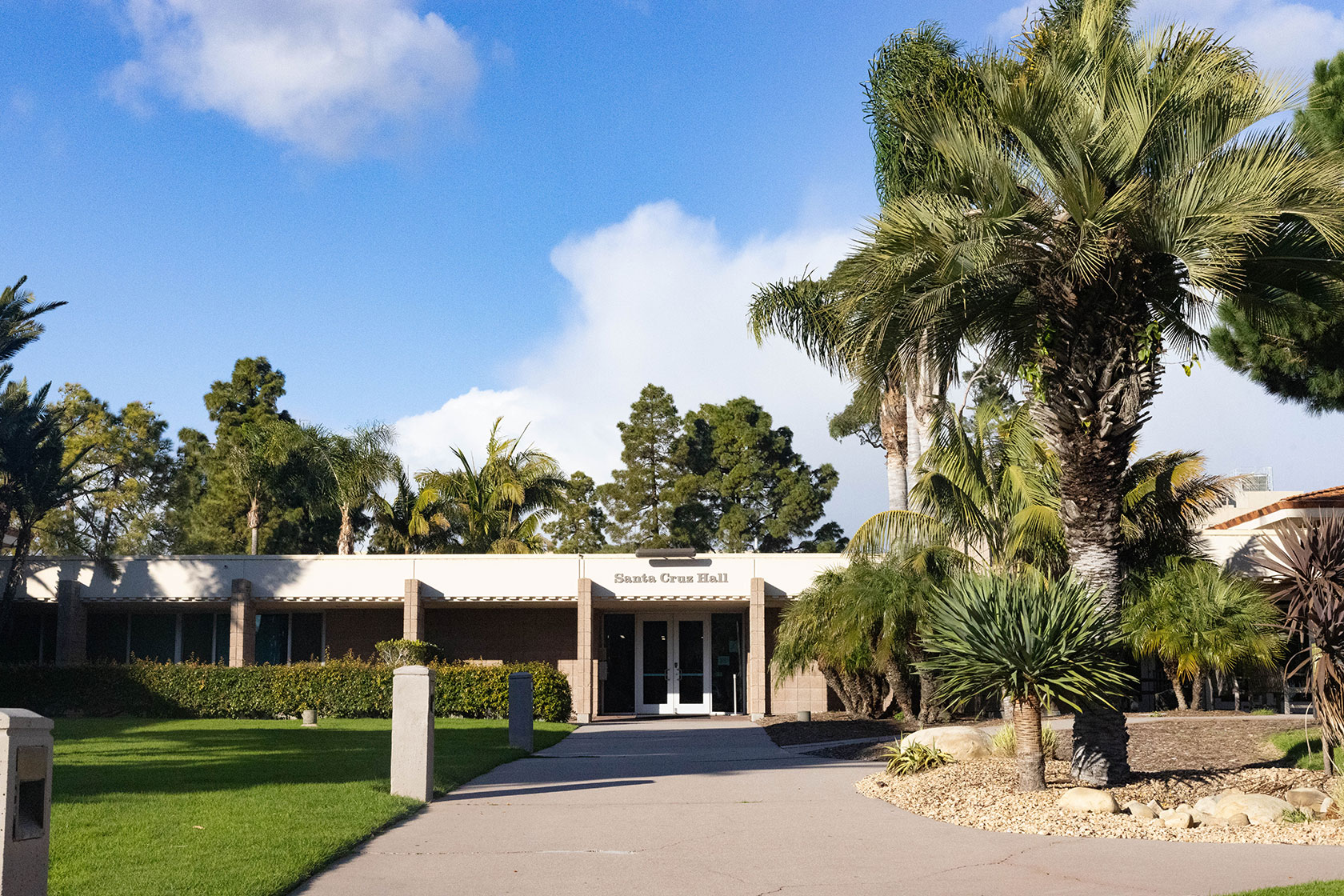 Santa Cruz Hall exterior